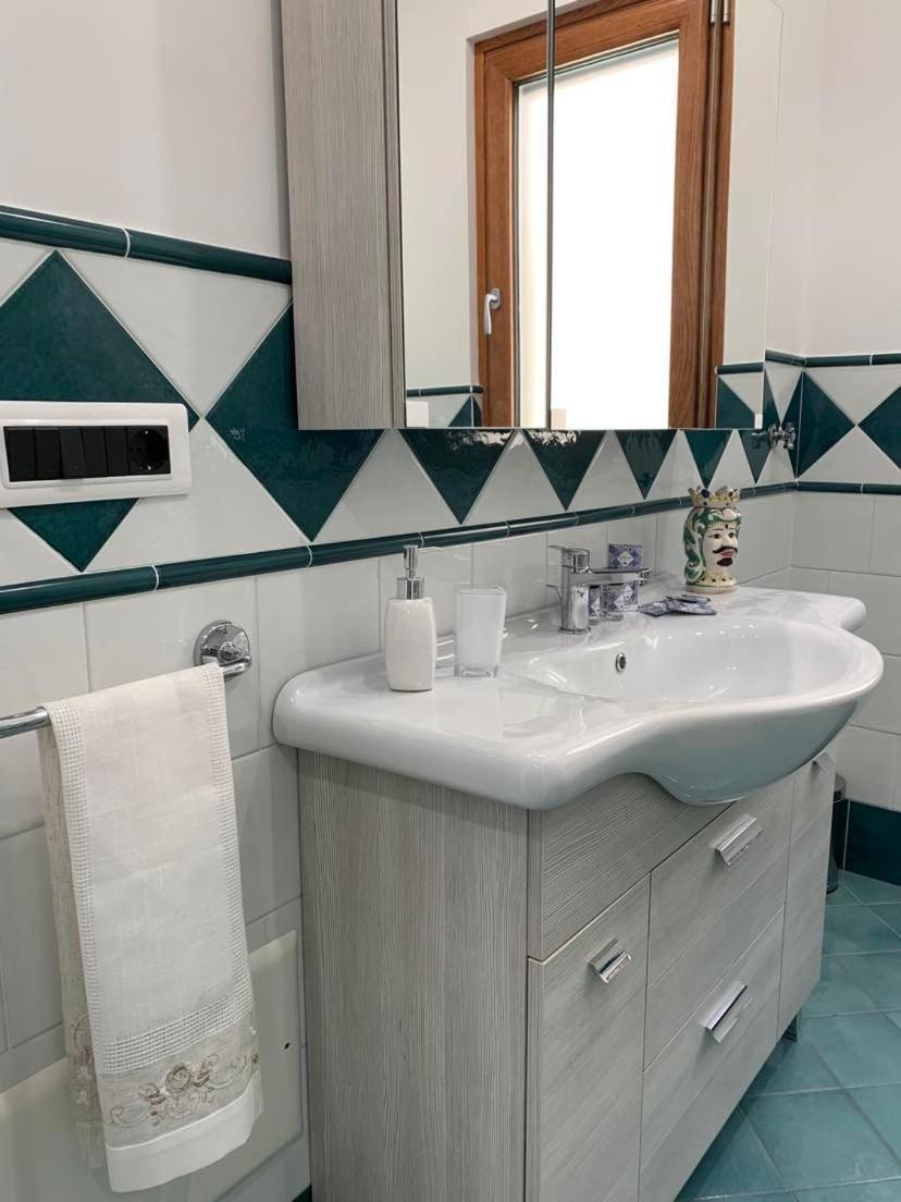 Casa Ausilia Bilocale Lägenhet Amalfi Exteriör bild